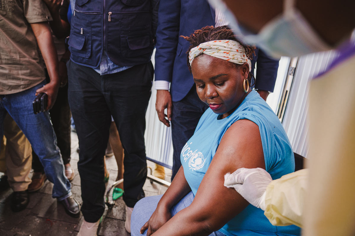 UNICEF DRC Immunization Officer receiving the mpox vaccine. Credit: UNICEF/2024/Jospin Benekire