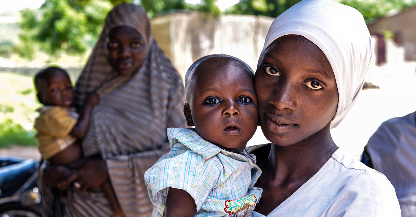 Portrait of mother and child in Nigeria