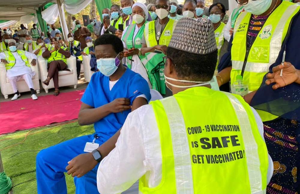 COVID-19 Vaccine: FG Directs States To Suspend Exercise Half Way