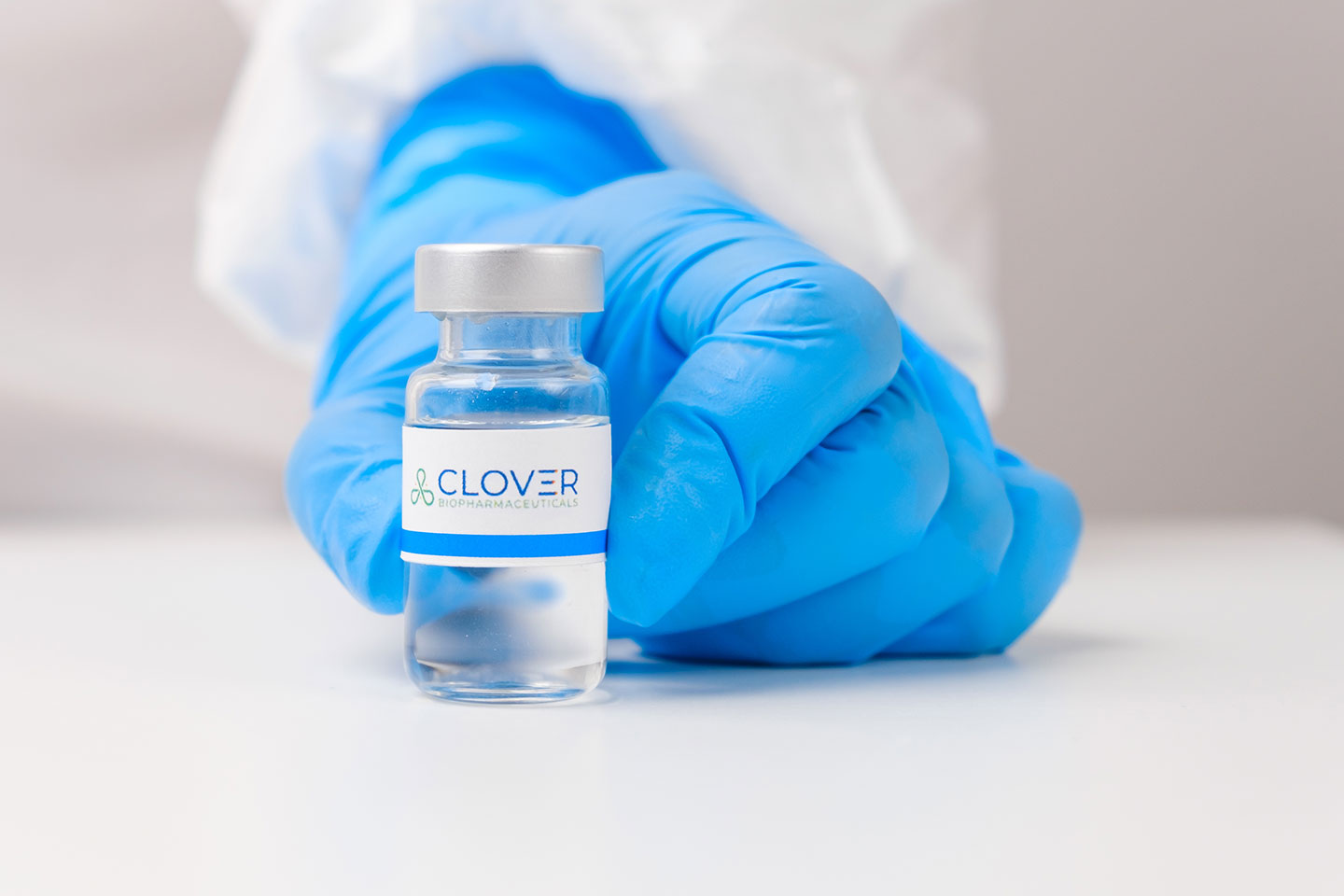 Clover vial
