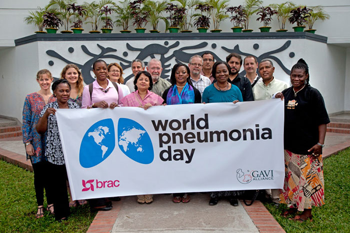 The field visit to Torgaom took place on World Pneumonia Day, designed to raise awareness of the world’s (and Bangladesh’s) biggest killer of under-fives, pneumonia.