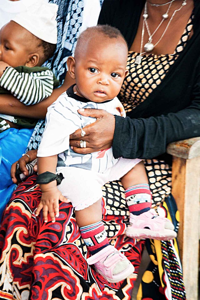 The pneumococcal vaccine was also administered to the waiting babies. Thanks to the Alliance's Advance Market Commitment (AMC), pneumococcal vaccine reached low-income countries just 18 months after being rolled out in developed countries.