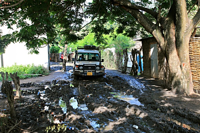 Poor infrastructure is among the most serious and difficult-to-fix challenges faced by South Sudan, which became an independent country only three years ago. Many roads are impassable during the long rainy season, meaning health staff struggle to reach rural clinics with essential supplies including vaccines. Some villages are cut off for months at a time. 