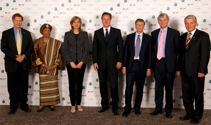 Conference participants (left-right): Seth Berkley, incoming GAVI CEO; Ellen Johnson-Sirleaf, President of Liberia; Princess Cristina, "la Caixa" Foundation; UK Prime Minister David Cameron;  Bill Gates, Co-Chair, Bill & Melinda Gates Foundation; Andrew Mitchell, UK Secretary of State for International Development; Dagfinn Høybråten, GAVI Alliance Board Chair.