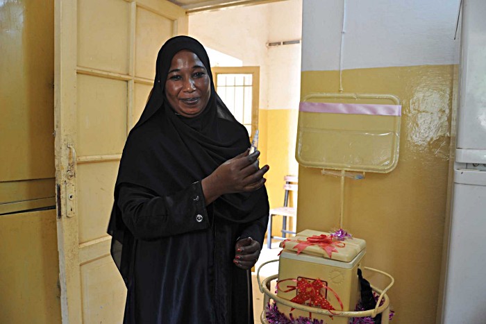 In July 2011, Sudan became the first GAVI-supported African country to introduce a new vaccine protecting children from rotavirus, the leading cause of severe infant diarrhoea. It was a day of national celebration for Sudan, where diarrhoea is one of the biggest killers of under-fives. “We worked so hard to make sure everything was prepared,” says health worker Nagala Idris Mohammed, “It was like a festival here!” With the support of the GAVI Alliance, 36 countries around the world will immunise 30 million 