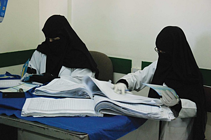 When Yemen added the pneumococcal vaccine to its national immunisation programme in 2011, health workers at the Zahwari Medical Centre carried out the painstaking but vital task of registering vaccination cards. Collecting data is a critical challenge for immunisation programmes. Health officials can track coverage and monitor impact as well as assess the efficacy of each vaccine.