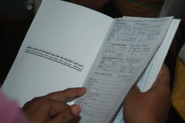 With almost two-thirds of births taking place in the State’s free hospitals and public health clinics, education in child health starts early in Sri Lanka. “After the delivery, I was given information on how to care for the baby, including vaccines,” says 27-year-old mother Chandi Swarnamalee, who also borrowed books from her local library. 