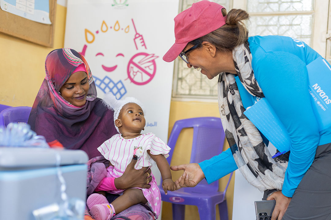First vaccinations against malaria in Sudan, 2024. © UNICEF/UNI674428/Elfatih