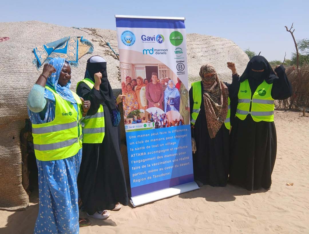 The Attama project by the Association vivre au Sahel (AVS) CSO helps mothers’ clubs advocate for children’s rights to vaccinate nomadic children in Mali’s remote Taoudenni desert. Photo credit: AVS/2025