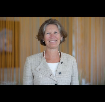 Lucy Elliot, directrice générale du département Audit &amp; Enquêtes (A&amp;I) de Gavi. Credit: Gavi/2022.