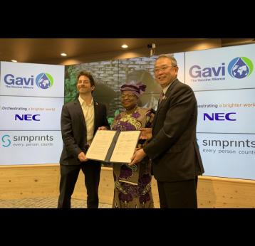 Gavi, NEC et Simprints vont déployer le tout premier système d'identification par empreintes digitales des jeunes enfants