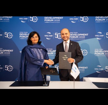 The Memorandum of Understanding (MoU) signed by Gavi CEO Dr Sania Nishtar and OPEC Fund President Dr Abdulhamid Alkhalifa