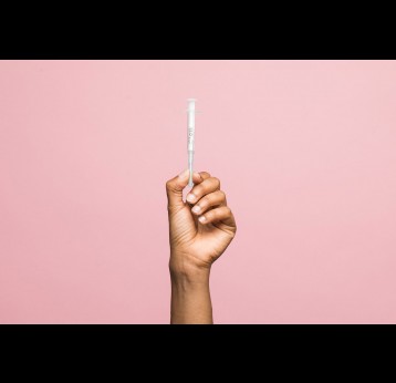 A single-dose HPV vaccination schedule could alleviate financial and logistical barriers, accelerate HPV vaccine introduction into national immunization schedules, and achieve higher coverage in current country programs. Photo: PATH.