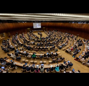 A Strategic Roundtable during the World Health Assembly on 23 May. Credit: WHO / Antoine Tardy