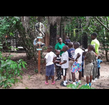 Zoonotic awareness at Libassa Wildlife Sanctuary in Liberia. Credit: Libassa Wildlife Sanctuary