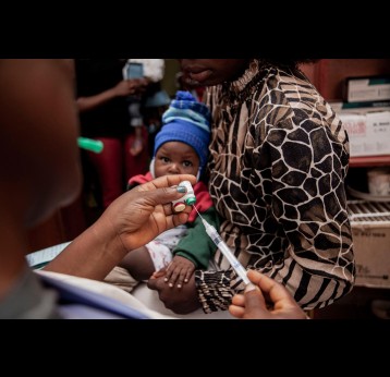 Malaria vaccination in Cameroon. Credit: Gavi/2024/Go'tham Industry