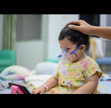 A child in hospital due to respiratory syncytial virus (RSV).