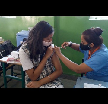 COVID-19 vaccination for children aged 12-14 in India in March 2022. According to Gagandeep Kang, vaccines are key to protecting the vulnerable and preventing future pandemics in the country. Copyright: Suyash Dwivedi (CC BY-SA 4.0)