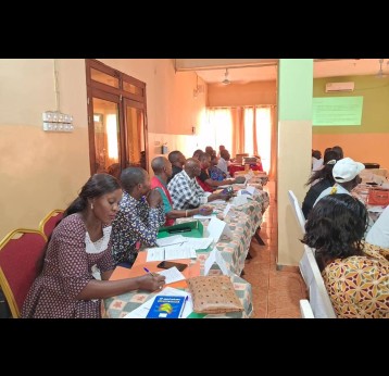 Representatives from local organizations brainstormed strategies to increase malaria vaccine uptake during a co-creation workshop in Kwilu Province, DRC. Photo: PATH/Moise Mampalala.