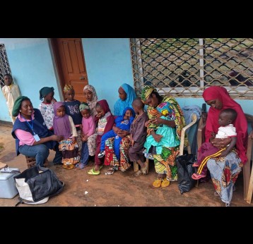Vaccination session in Cameroon.