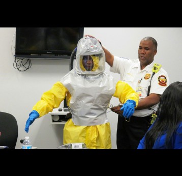 Centers for Disease Control and Prevention (CDC) Quarantine Stations participate in public health preparedness exercises at US international airports, and work with visiting partners from other countries, during public health training exercises. Photo by CDC on Unsplash 