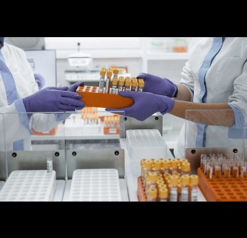 Laboratory analysis. Credit: Shutterstock