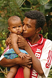 Papua New Guinea - © GAVI/2004/Giacomo Pirozzi