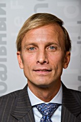 Dr Mark Dybul