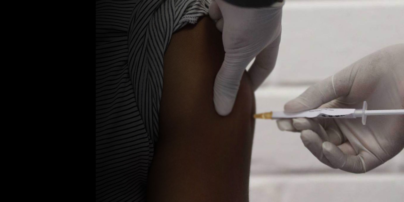berkley_ SIPHIWE SIBEKOPOOLAFP via Getty Images_covid vaccine