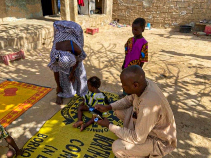 DSNO of Konduga LGA, Borno state, carrying out investigation of a reported suspected AFP. Photo source: Borno state state AVADAR team