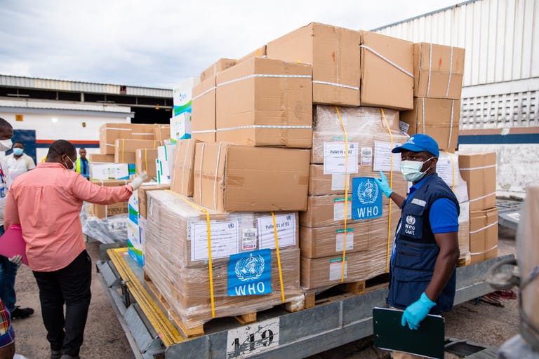 COVID-19 medical supplies including protective personal equipment, thermometers and respirators arrive in Brazzaville, Republic of Congo. Photo:WHO/Gregor Donaldson