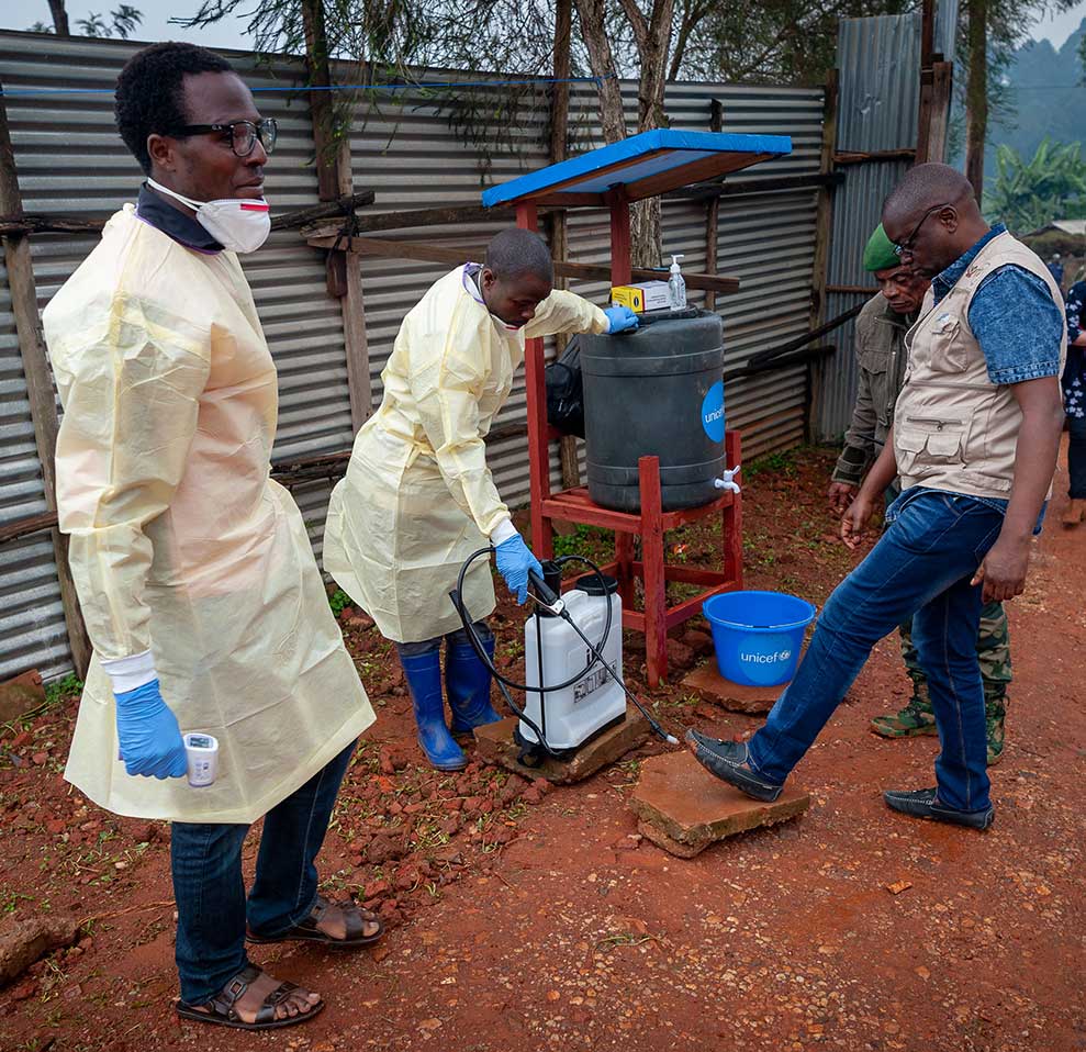 Health workers take precautions against Ebola transmission, DR Congo Gavi/2019/Frederique Tissandier Health workers take precautions against Ebola transmission, DR Congo Gavi/2019/Frederique Tissandier