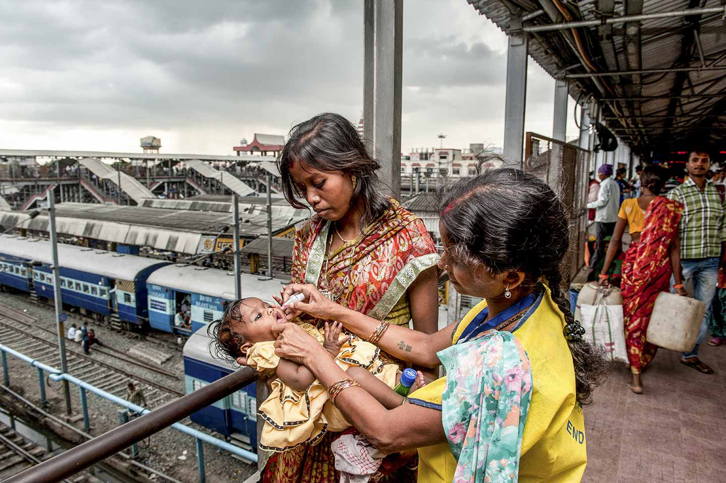 The efforts to stop polio promise to prevent innumerable children from lifelong paralysis. They also promise of legacy of benefits. Thanks to India’s renewed political commitment to immunisation it has now been more than two years since the last person in the country was stricken with polio. This was made possible by polio vaccinators in India going the extra mile to find and immunise children wherever they are – in cities, in transit on trains or living in remote regions of the country. Manpreet Romana