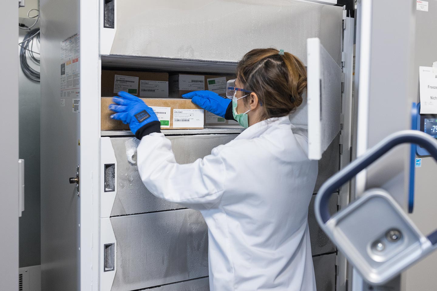 Virginie Lamy is working for Thermo Fisher Scientific in Basel, Switzerland, where she oversees the operation of the ultra-low temperature freezers storing ERVEBO – the world’s first Ebola vaccine.