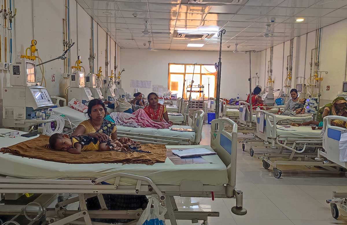 The encephalitis ward at BRD Hospital. Credit: Aayushi Shukla.