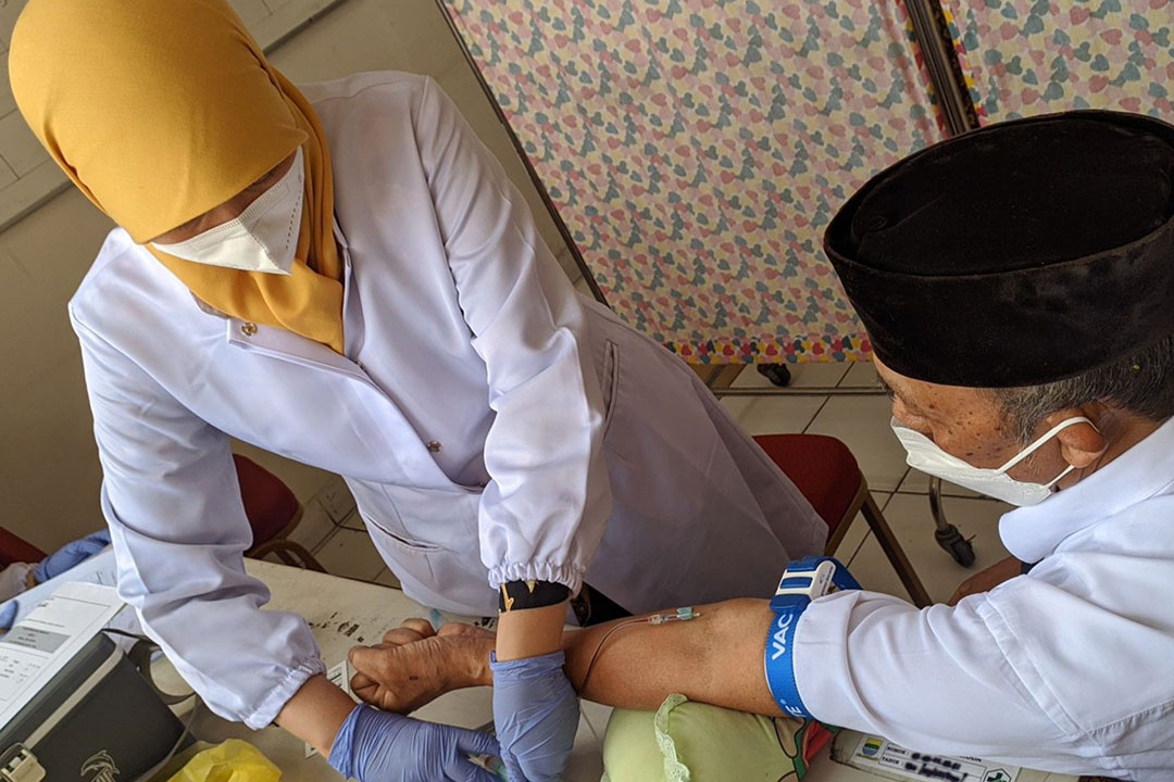 Participant gets vaccinated as part of MCRI fractional COVID-19 dose trial in Indonesia, Credit: MCRI