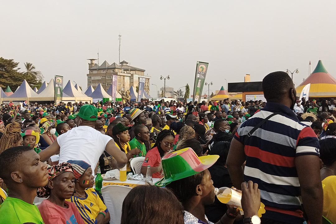 Cameroonians watch the opening match of the 2021 AFCON tournament, pitting the Stallions of Burkina Faso against the host nation, the Indomitable Lions of Cameroon, in a fan zone in Yaounde. – Credit: Nalova Akua