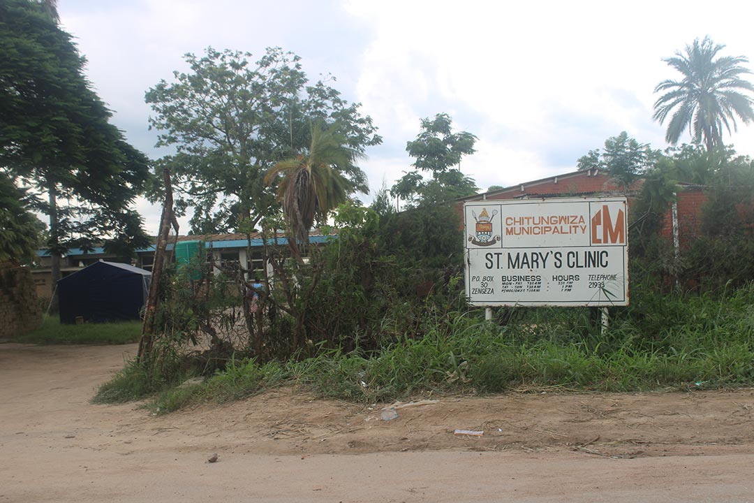 A clinic in St. Mary's, Chitungwiza. Credit: Derick Matsengarwodzi