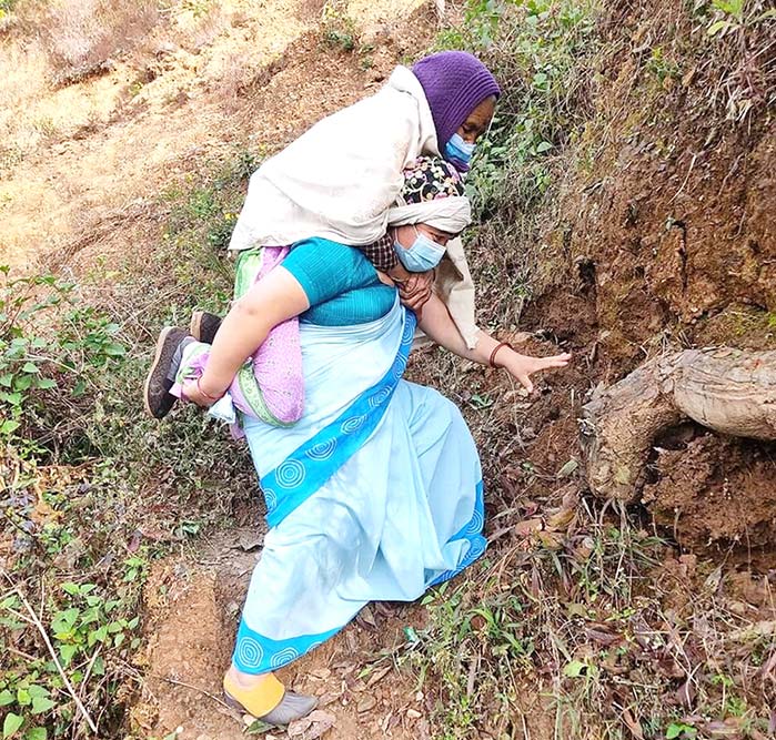 Carrying The Hopes Of A Nation On Her Back Nepalese Health Worker Goes Above And Beyond Gavi The Vaccine Alliance