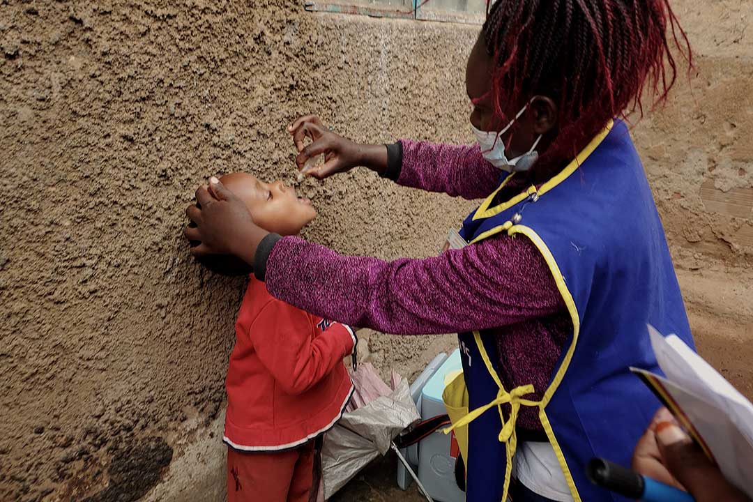 Polio4_h2.jpg Polio4_h2.jpg