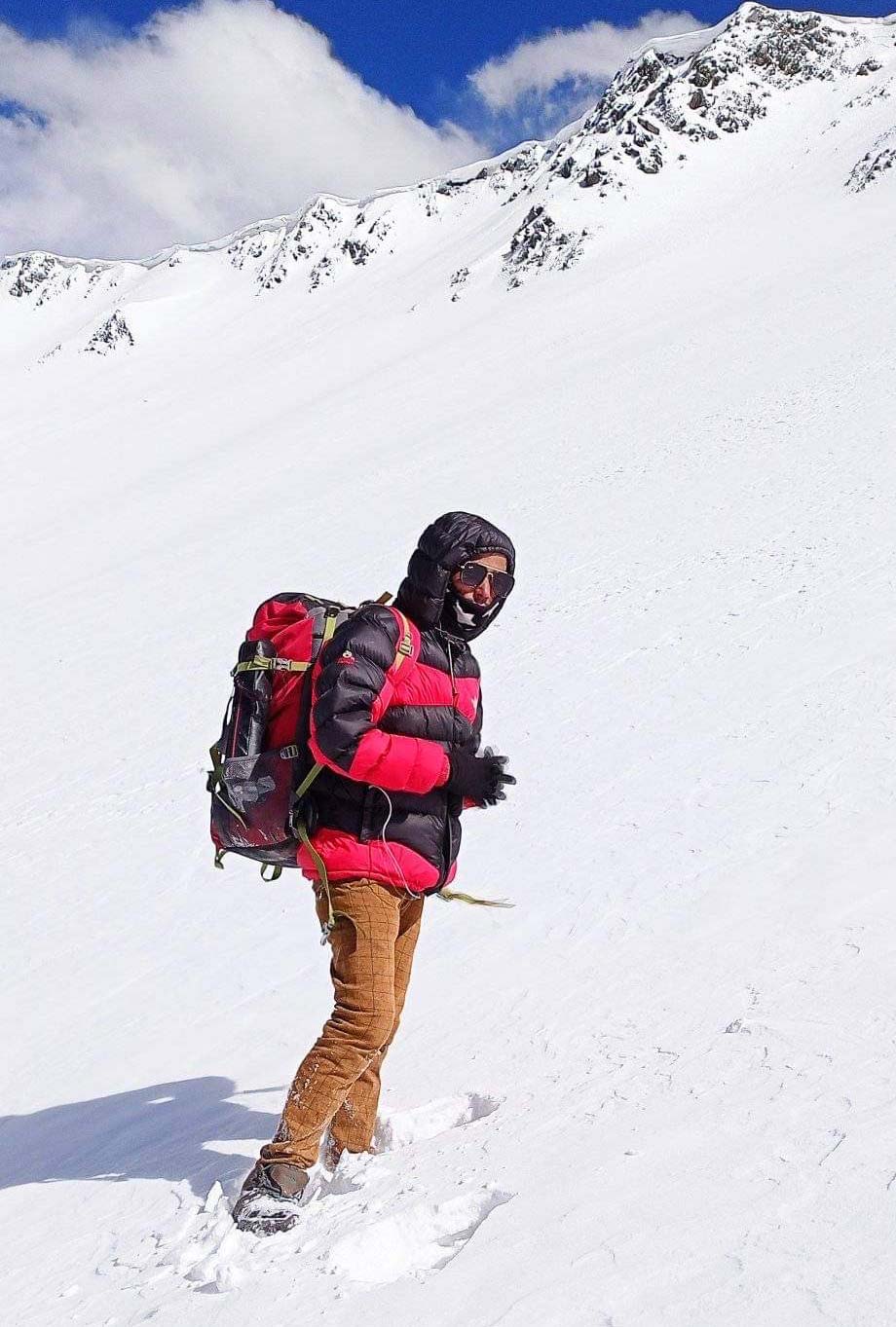 Bir Bahadur Budha, Auxiliary Health Worker (AHW) from Humla district, delivering vaccines to Himalayan villages.