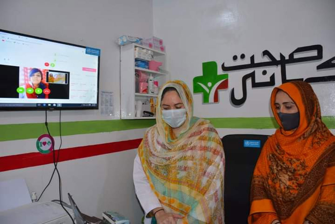 Female-doctors-working-in-email-clinic-Sehat-Kahani_h1.jpg Female-doctors-working-in-email-clinic-Sehat-Kahani_h1.jpg