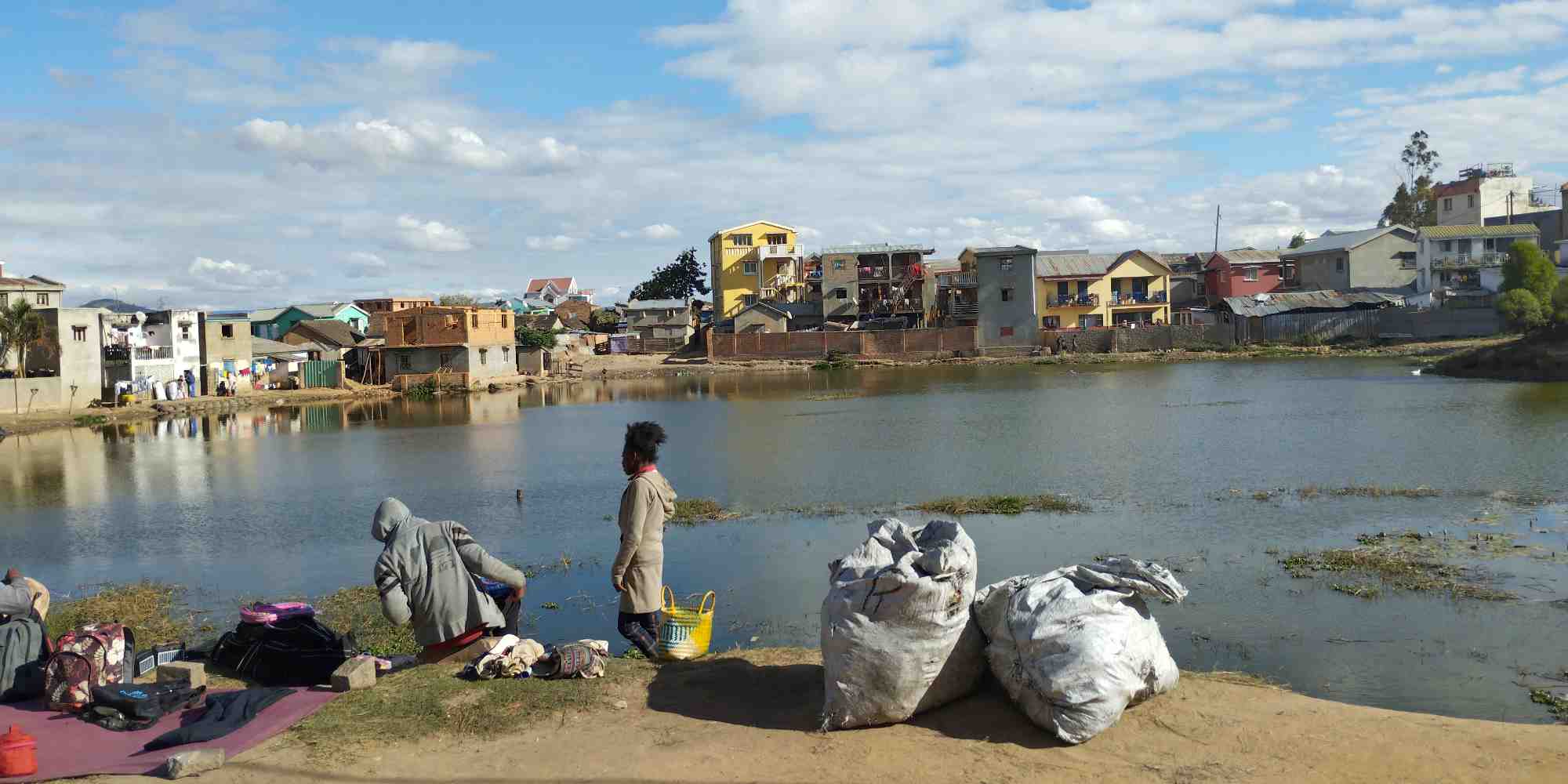 Une banlieue d'Antananarivo qui est concernée par la campagne de vaccination contre la fièvre typhoïde. Crédit : Rivonala Razafison