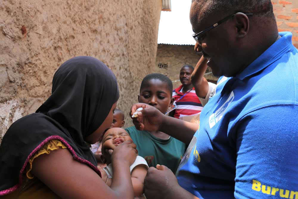 Oral polio vaccine administered during the vaccination campaign. Credit: Moses Havyarimana 