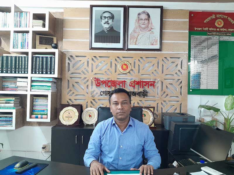 Zakir Hossain, Upazila Nirbahi Officer (UNO) of Goalanda Upazila. Credit: Mohammad Al Amin