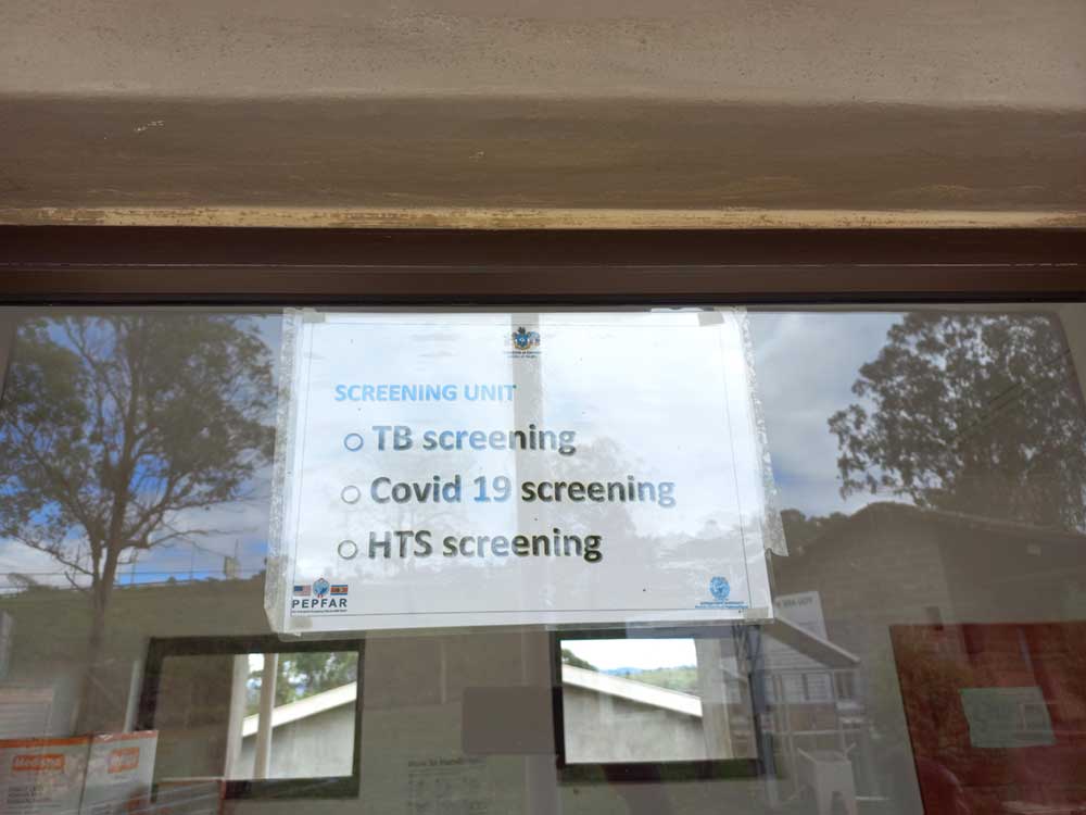 Patients at Boane Health center wait for screaning. Credit:  Charles Mangwiro