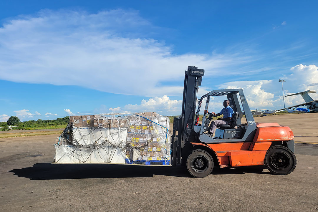 Rapid diagnostic tests shipment arrivals in Malaw. Siula/2024/UNICEF Malawi