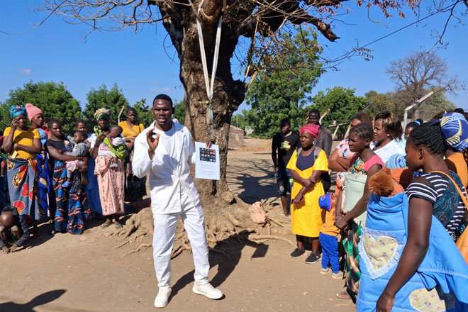 Community engagement in Tete. Credit: Village Reach