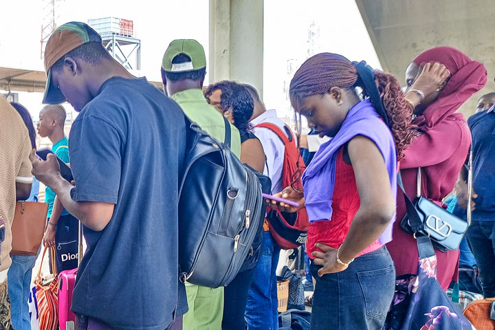 With the high smartphone adoption rate among Nigerians, public health experts call for more developers to build health-focused mobile games for a healthy country. Credit Jesusegun Alagbe
