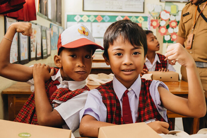 Vaccination in Indonesia, 2024. Credit: Gavi, Wismoyo